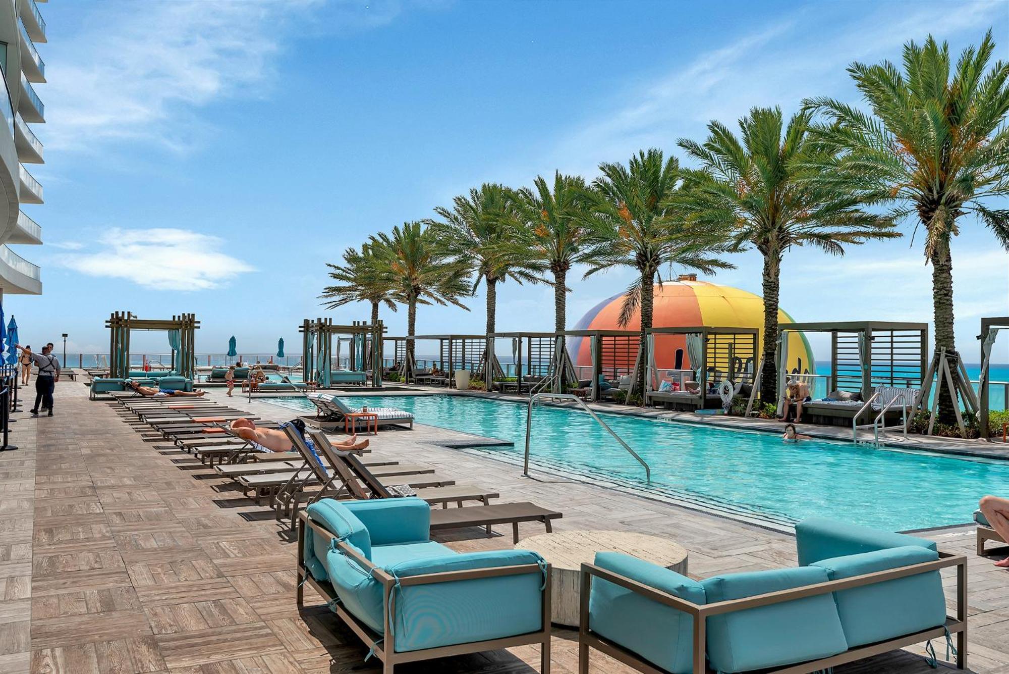 203-1Br/1Ba At The Beach Gem! Lux Amenities! Hollywood Buitenkant foto